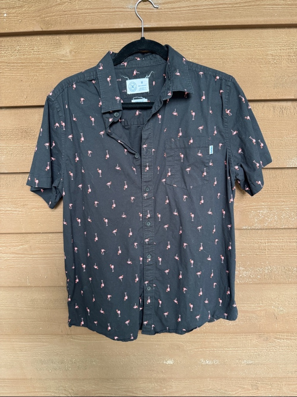 Hurley Black Short-Sleeve Button-Down with Pink Flamingo Print size medium